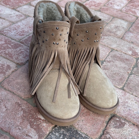 *SOLD* - Picture 2 of 14